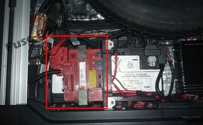 Akü sigortaları: BMW X5 (2007, 2008, 2009, 2010, 2011, 2012, 2013)