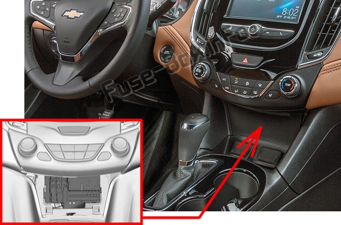 Sigortaların yolcu bölmesindeki yeri: Chevrolet Cruze (J400; 2016-2019 ..)