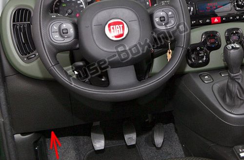 Sigortaların yolcu bölmesindeki yeri: Fiat Panda (2012, 2013, 2014, 2015, 2016, 2017, 2018)