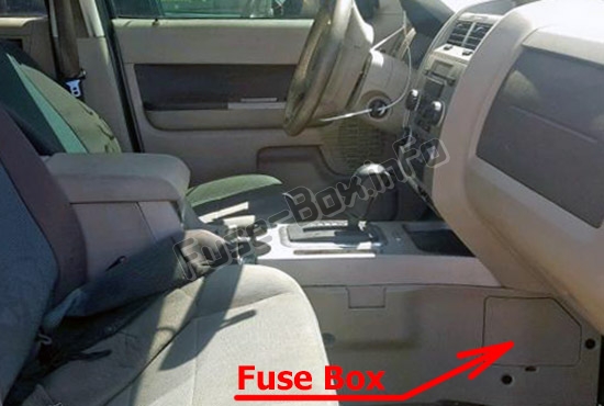 Sigortaların yolcu bölmesindeki yeri: Ford Escape Hybrid (2011-2012)