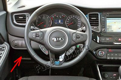 Sigortaların yolcu bölmesindeki yeri: KIA R10do (2013-2018)