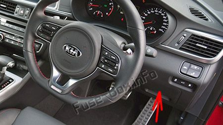 Sigortaların yolcu kabinindeki yeri (RHD): KIA Optima (2016-2019 -...)