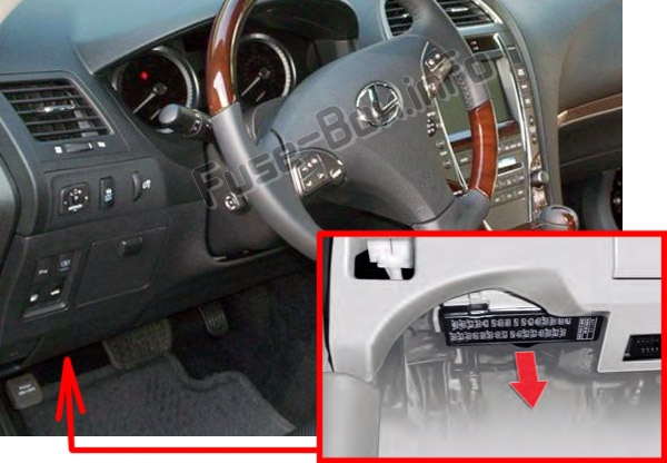 Sigortaların yolcu bölmesindeki yeri: Lexus ES350 (XV40 / GSV40; 2007-2012)