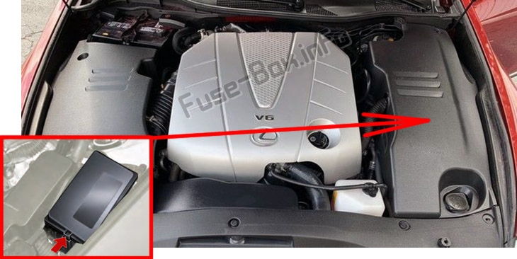 Sigortaların motor bölmesindeki yeri: Lexus GS350 / GS430 / GS460 (2007-2011)