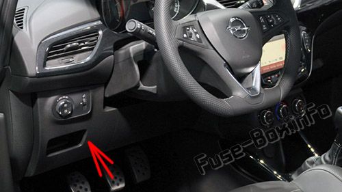Sigortaların yolcu kabinindeki yeri (LHD): Opel / Vauxhall Corsa E (2015-2019 -...)